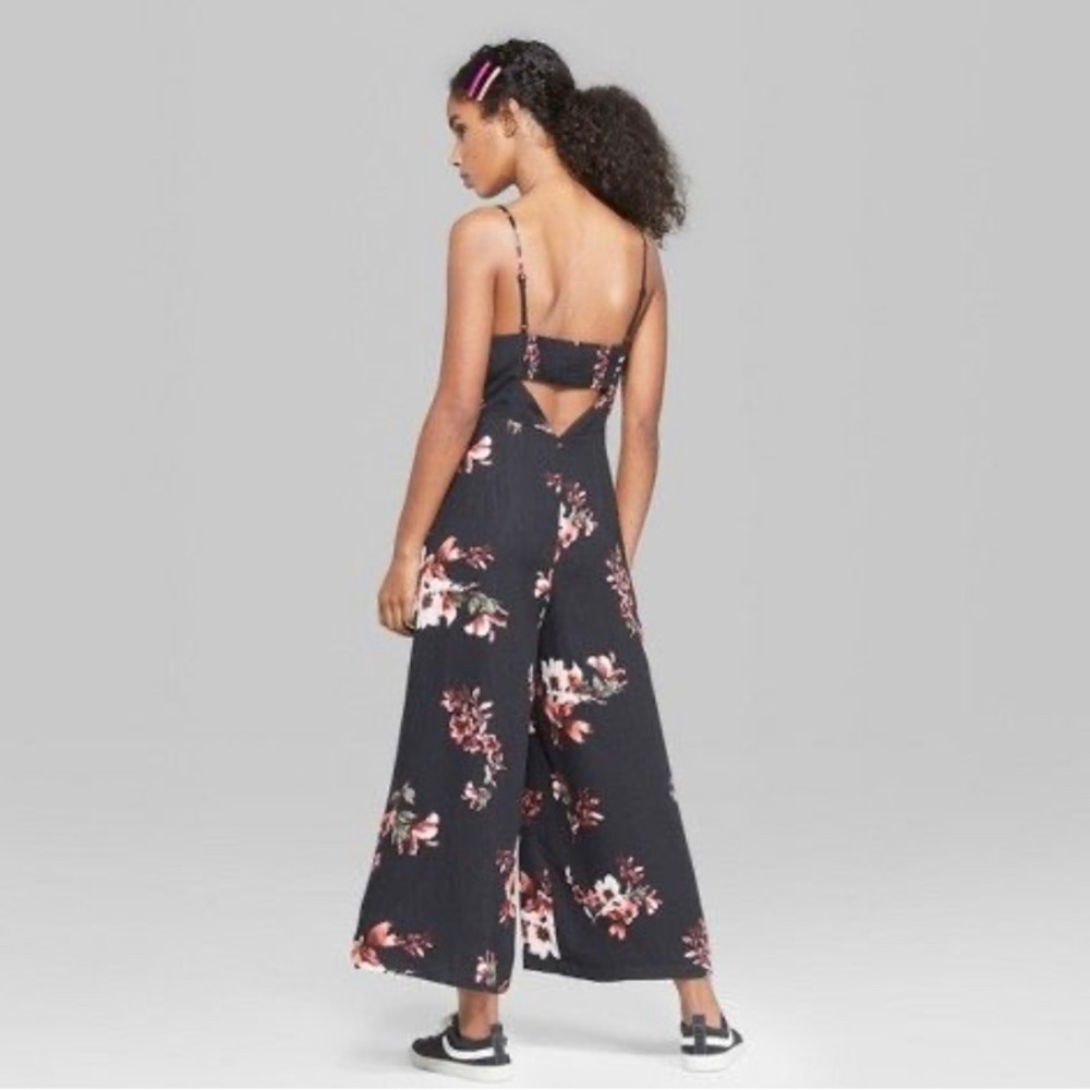 Wild Fable Black Floral Spaghetti Strap Pants Jumpsuit Women’s Size Medium